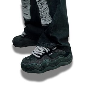 Men's Black Wave Chunky Sneakers